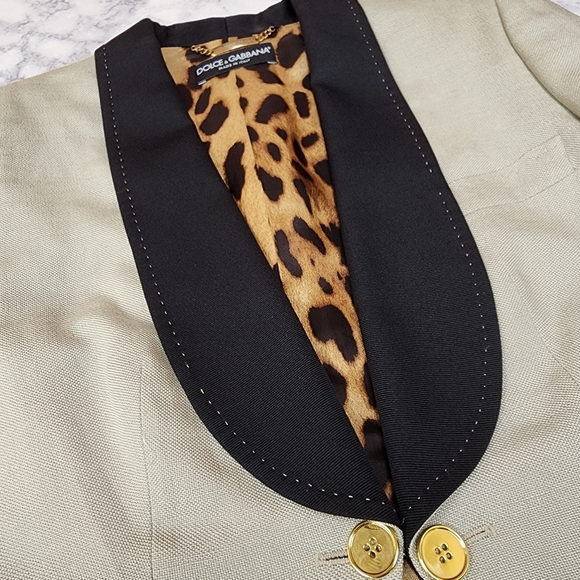 Dolce & Gabbana Crop Blazer - Picture 8 of 10
